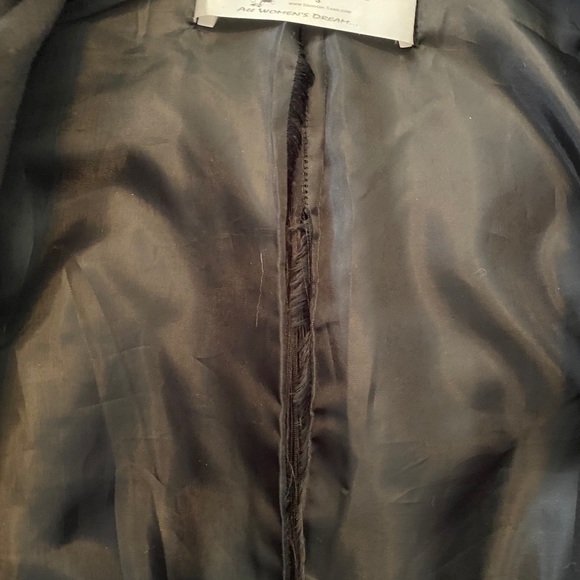 SUPER STYLISH RED/BLACK COAT DRESS - Picture 8 of 11